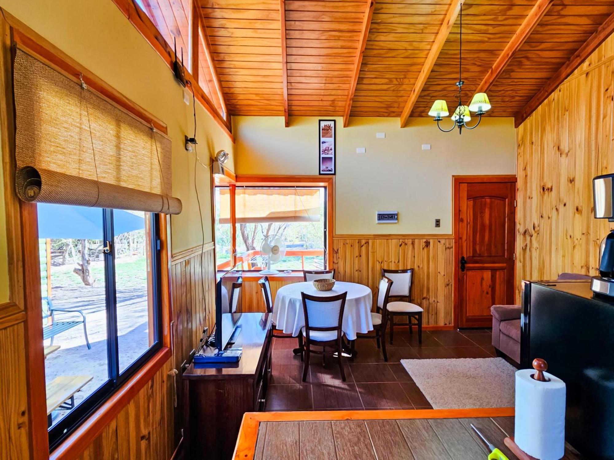 Lodge Ancar Atacama サン・ペドロ・デ・アタカマ エクステリア 写真